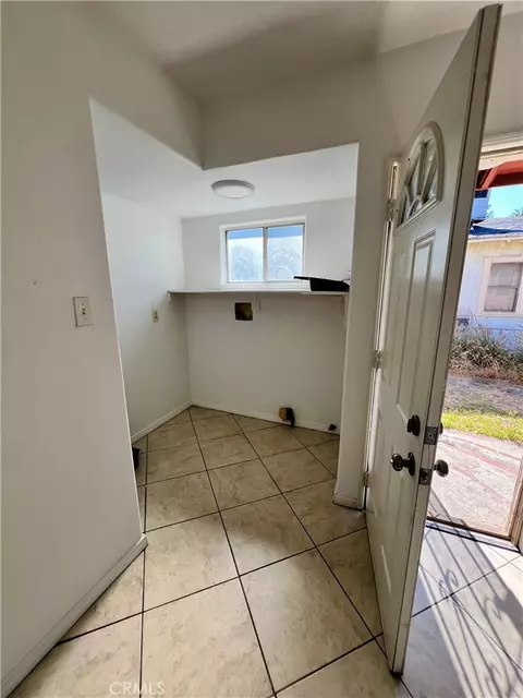 Other - 157 W Hanna, Colton, CA 92324 photo 2 of 2