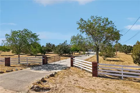 Other - 14774 Aspen St, Hesperia, CA 92345 photo 14 of 16