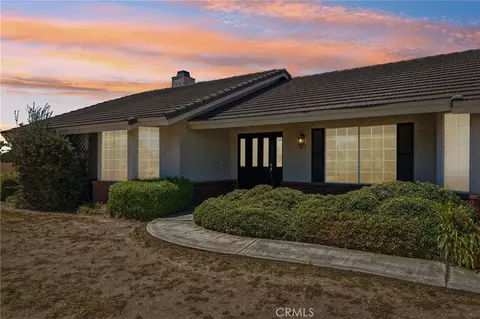 Exterior - 14774 Aspen St, Hesperia, CA 92345 photo 8 of 8