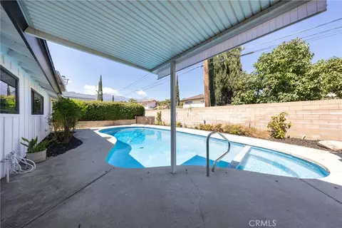 Exterior - 1370 Edgefield, Upland, CA 91786 photo 4 of 7