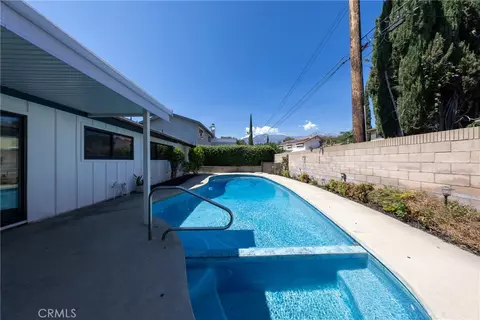 Exterior - 1370 Edgefield, Upland, CA 91786 photo 5 of 7