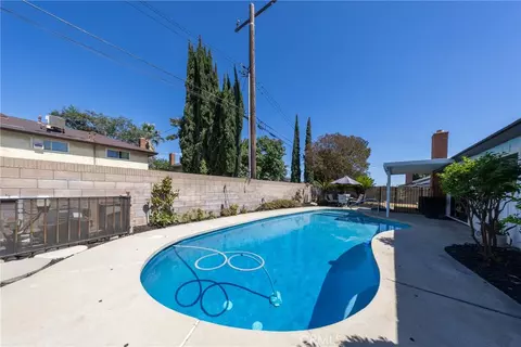 Exterior - 1370 Edgefield, Upland, CA 91786 photo 6 of 7