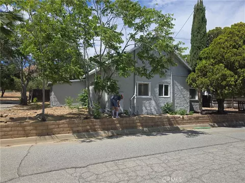 619 W Gilman, Banning, CA 92220