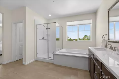 Bath - 16511 Key Lime, Riverside, CA 92503 photo 1 of 2