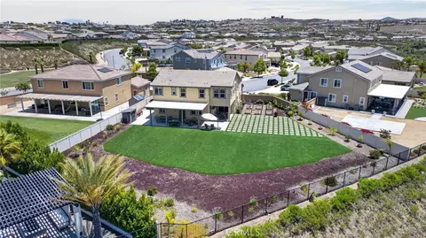 View/Area - 16511 Key Lime, Riverside, CA 92503 photo 5 of 9