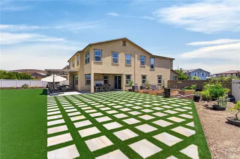 Exterior - 16511 Key Lime, Riverside, CA 92503 photo 6 of 16
