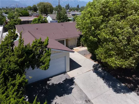 View/Area - 4798 Benito St, Montclair, CA 91763 photo 3 of 5