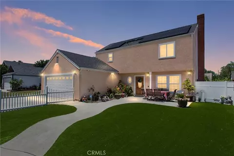 1001 Oak Gln, Colton, CA 92324