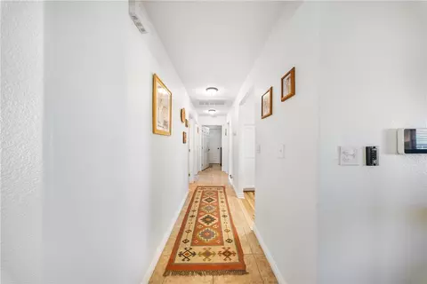 Entry Way - 16209 Serrano Rd, Apple Valley, CA 92307 photo 3 of 3