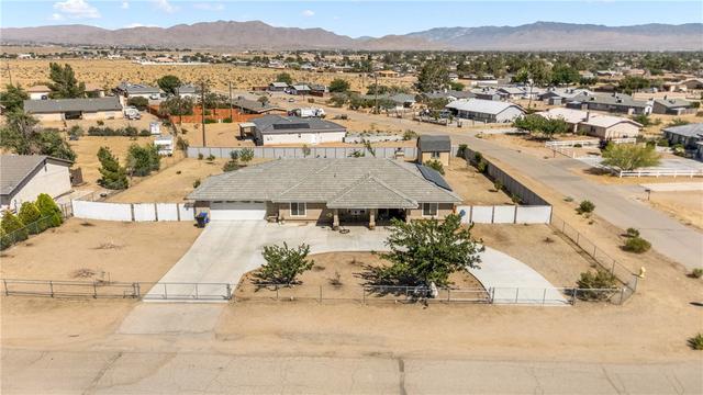 16209 Serrano Rd, Apple Valley, CA 92307