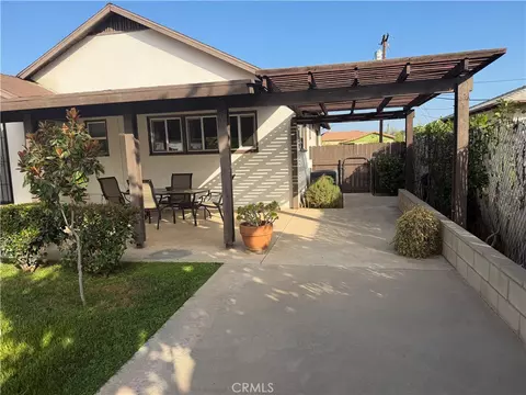 1572 Hillcrest, Riverside, CA 92501 photo 4