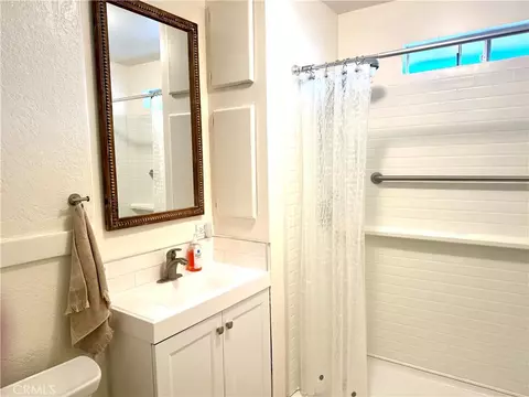 1572 Hillcrest, Riverside, CA 92501 photo 11