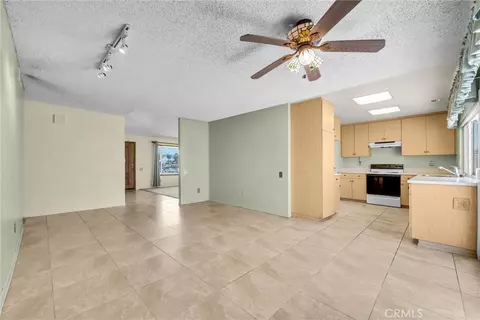Living - 896 N Arrowhead, Rialto, CA 92376 photo 6 of 7