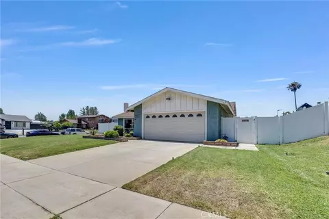 Other - 896 N Arrowhead, Rialto, CA 92376 photo 1 of 4