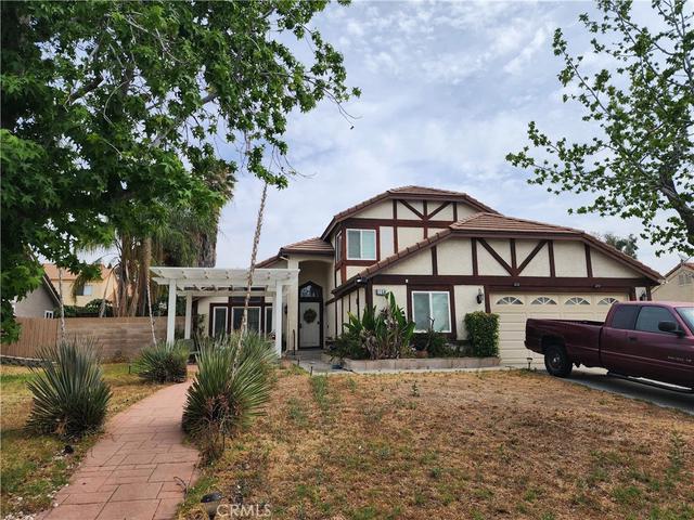 1150 W Buxton St, Rialto, CA 92377