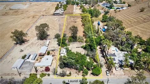 View/Area - 11139 Laurel, Bloomington, CA 92316 photo 1 of 4