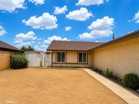 Exterior - 192 E Bowen Rd, Perris, CA 92571 photo 2 of 3
