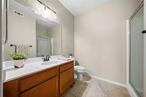 Bath - 3374 Wind Chime Ln, Perris, CA 92571 photo 1 of 6