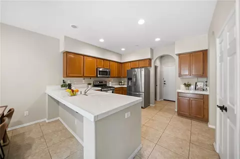 Kitchen - 3374 Wind Chime Ln, Perris, CA 92571 photo 2 of 4