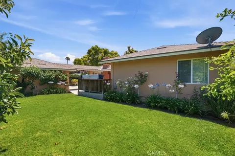Exterior - 8633 Garfield St, Riverside, CA 92504 photo 16 of 19