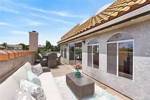 Exterior - 11610 Cornell, Riverside, CA 92507 photo 14 of 17