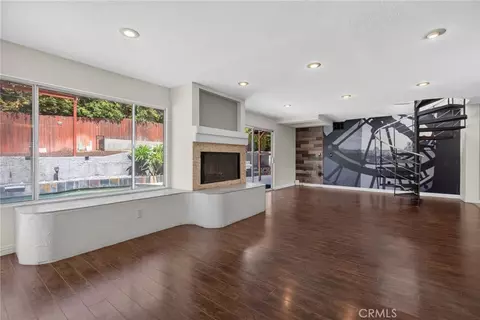 Living - 11610 Cornell, Riverside, CA 92507 photo 9 of 13