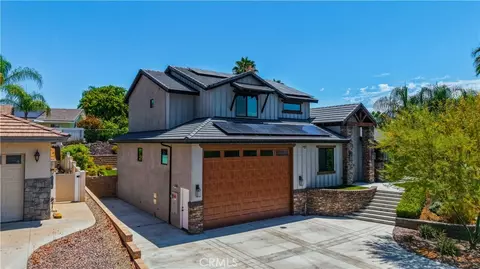 29800 Redwood Dr, Canyon Lake, CA 92587