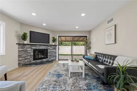 Living - 21413 Weiser, Carson, CA 90745 photo 2 of 5