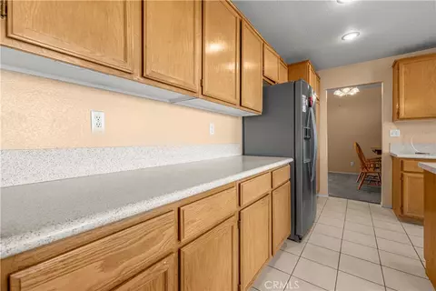 Kitchen - 9041 Berkeley, Hesperia, CA 92344 photo 1 of 3