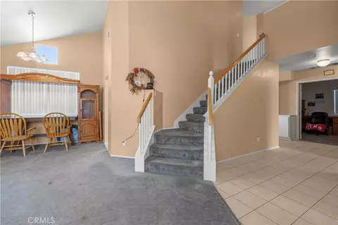 Entry Way - 9041 Berkeley, Hesperia, CA 92344 photo 2 of 5