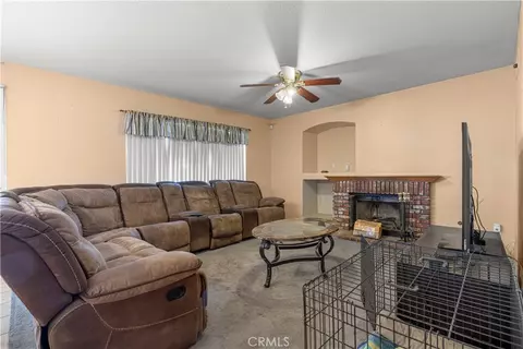 Living - 9041 Berkeley, Hesperia, CA 92344 photo 2 of 3