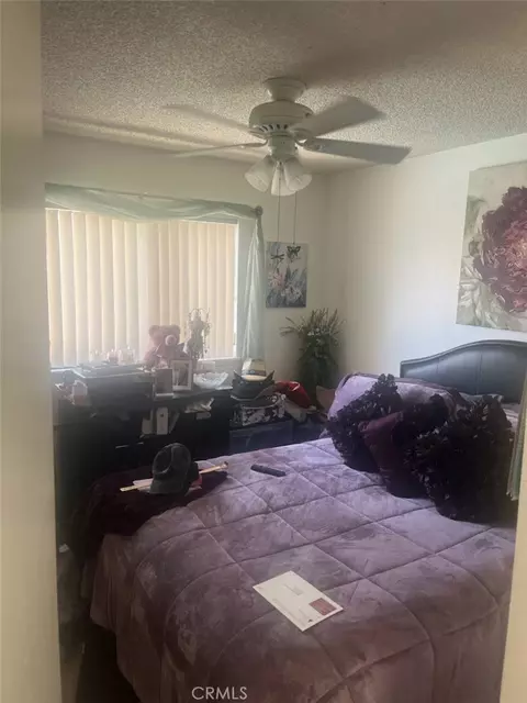 Bedroom - 28450 Sycamore, Highland, CA 92346 photo 1 of 3
