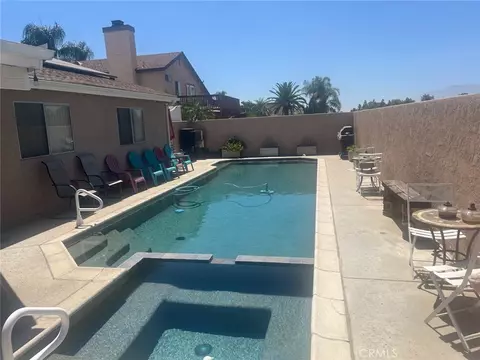 Exterior - 28450 Sycamore, Highland, CA 92346 photo 3 of 5