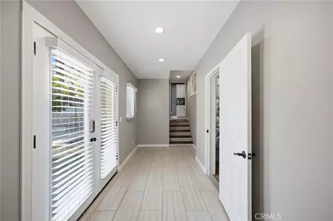 Entry Way - 3364 Cedar, Riverside, CA 92501 photo 4 of 4