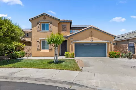 15466 Red Pepper, Fontana, CA 92336