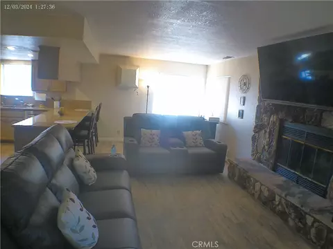 Living - 14804 Crofton Ln, Helendale, CA 92342 photo 1 of 1