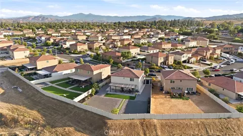 View/Area - 7220 Dimaggio St, Riverside, CA 92503 photo 6 of 7