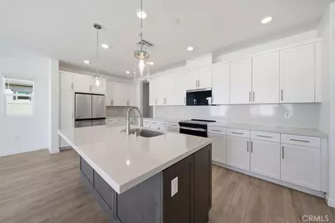 Kitchen - 3229 E Avenue J-4, Lancaster, CA 93535 photo 3 of 3