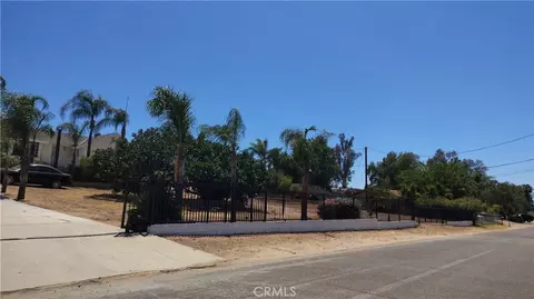 9550 52nd, Jurupa Valley, CA 92509