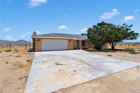 Exterior - 32480 Wren, Lucerne Valley, CA 92356 photo 9 of 9
