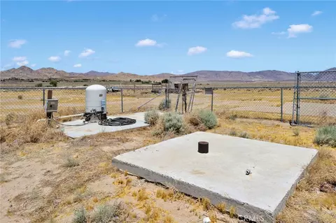 Exterior - 32480 Wren, Lucerne Valley, CA 92356 photo 1 of 9