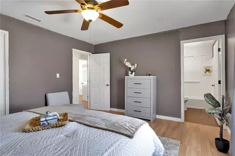 Bedroom - 32480 Wren, Lucerne Valley, CA 92356 photo 4 of 7