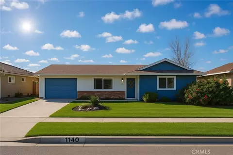 1140 W Westmont Ave, Hemet, CA 92543