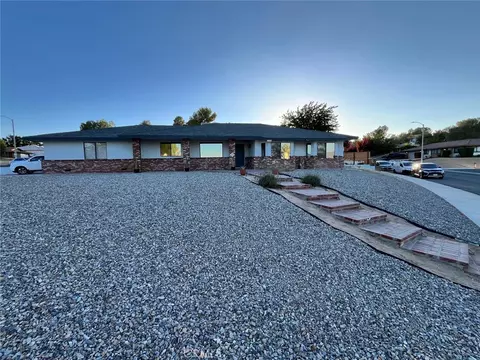 17260 Forest Hls, Victorville, CA 92395