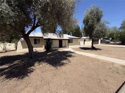 21820 Cajalco Rd, Perris, CA 92570