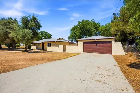 21820 Cajalco Rd, Perris, CA 92570