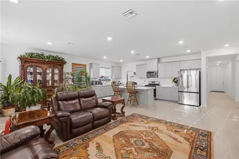Entry Way - 7675 Orangebrook, Riverside, CA 92507 photo 3 of 7