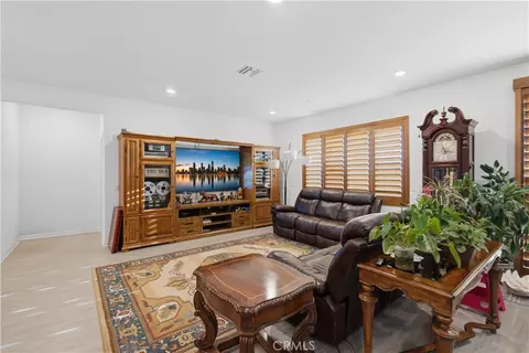 Entry Way - 7675 Orangebrook, Riverside, CA 92507 photo 4 of 7