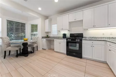 Kitchen - 1339 Castledale, Riverside, CA 92501 photo 3 of 5