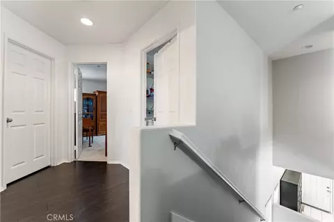 Entry Way - 1339 Castledale, Riverside, CA 92501 photo 4 of 5